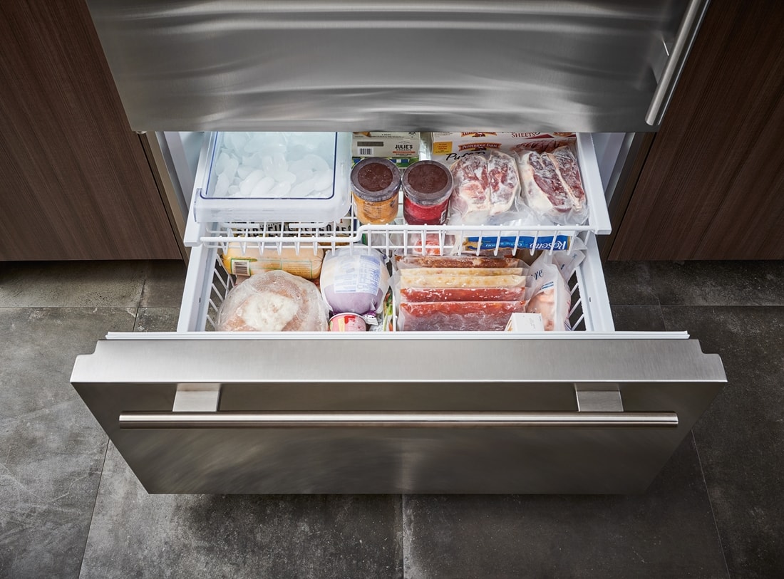SubZero 36" Classic OverandUnder Refrigerator/Freezer with Internal Dispenser (BI36UID/S)