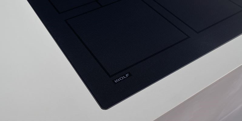 Wolf Contemporary Induction Cooktop