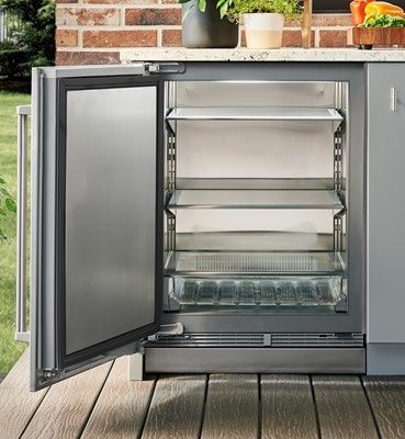 Sub-Zero 24" Undercounter Refrigerator (DEU2450R)