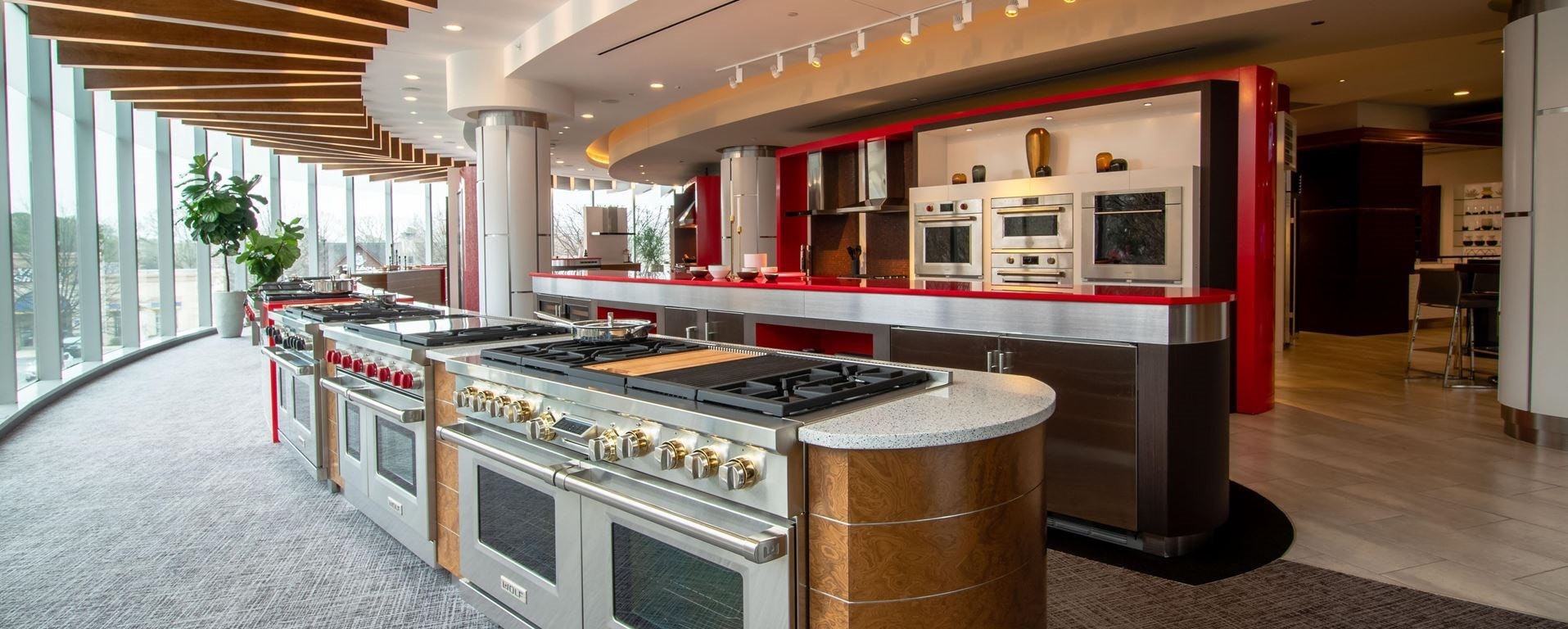 Explore luxury kitchen appliances in person at the Sub-Zero, Wolf, and Cove Showroom located in Atlanta, Georgia