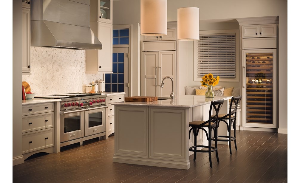 Wolf 60" Dual Fuel Range 6 Burner Infrared Charbroiler Griddle