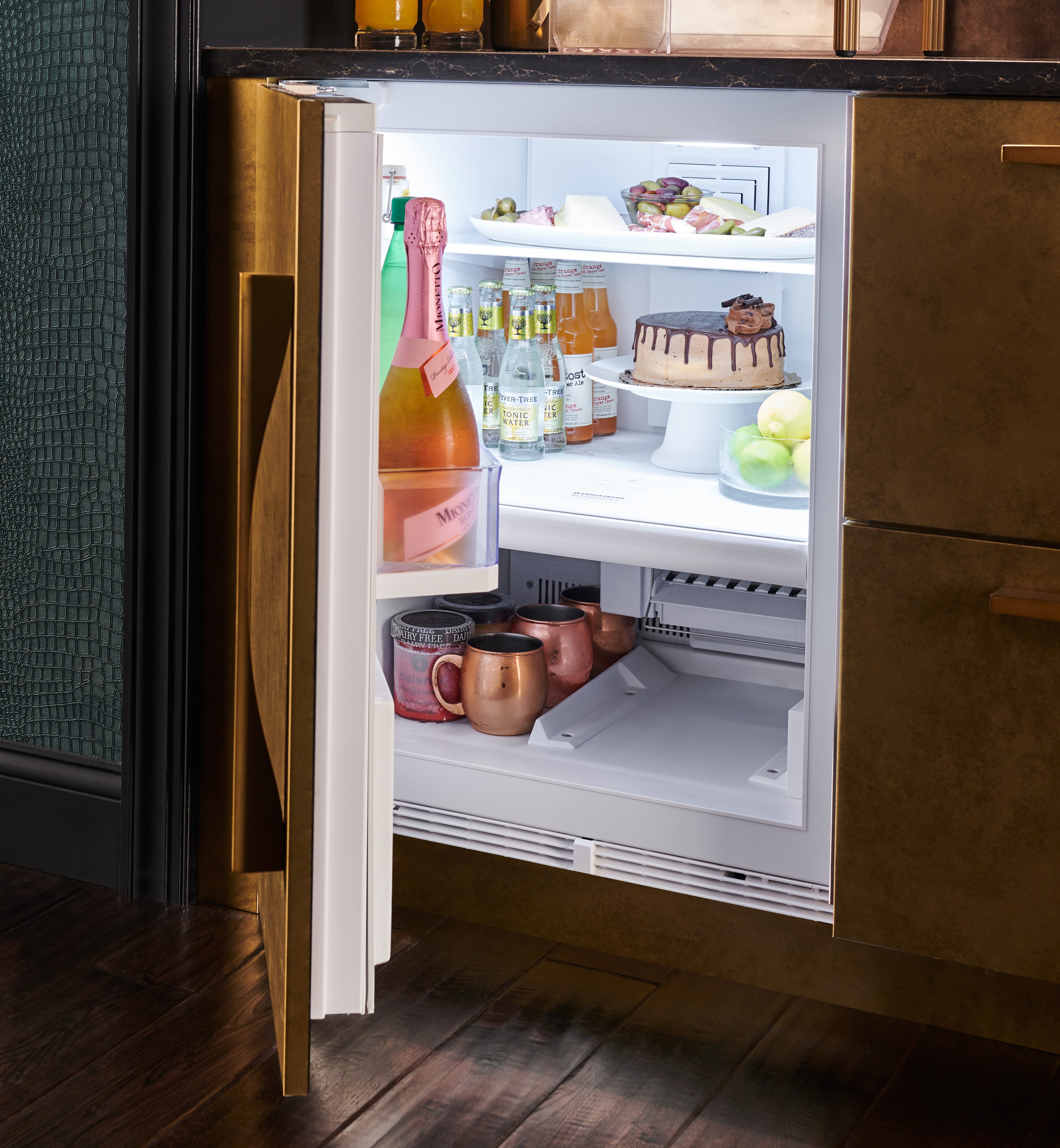 24 Designer Undercounter Refrigerator/Freezer with Ice Maker – Panel Ready