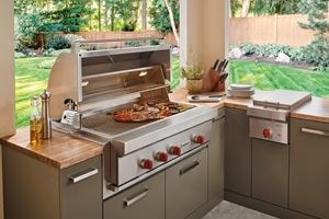 Luxury Outdoor Kitchen Appliances