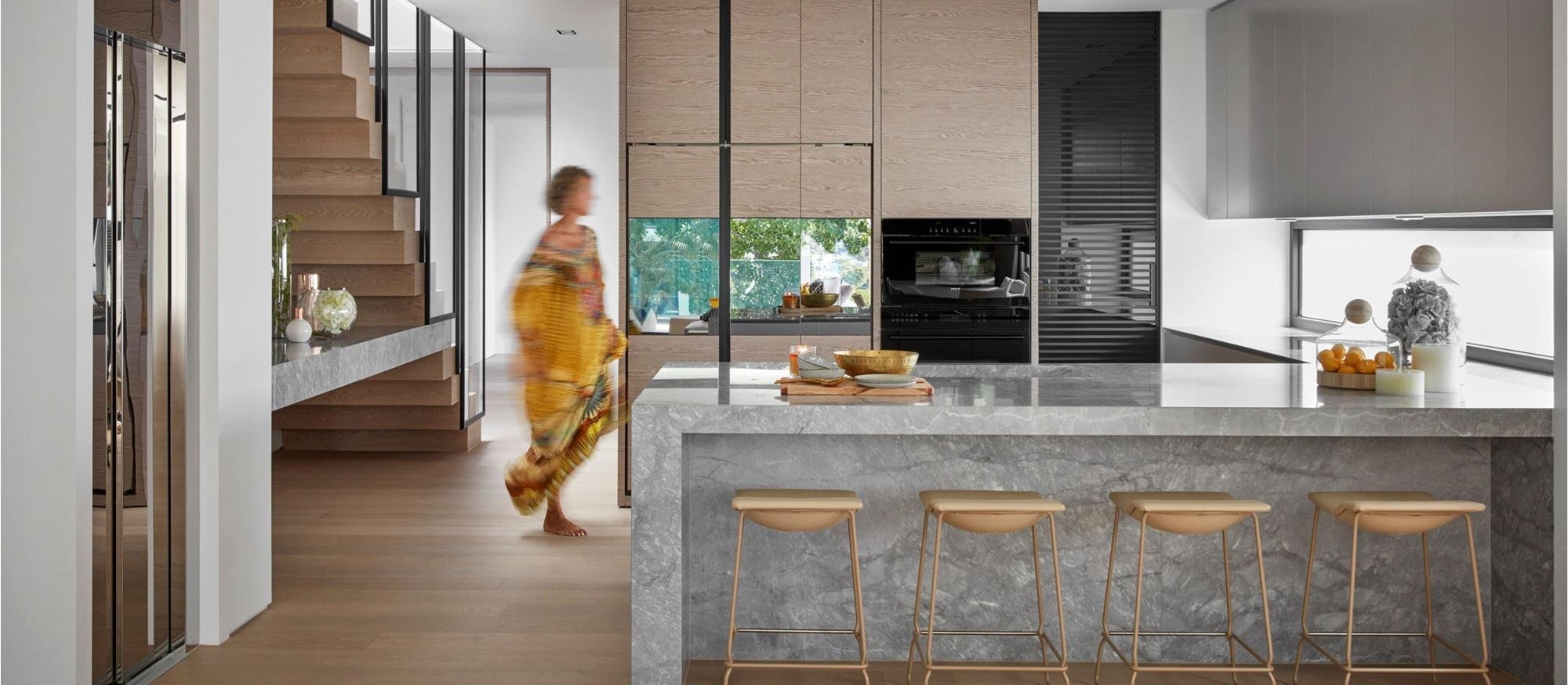 Wolf 30" Contemporary single oven in Copelen Street by Erika Lancini.