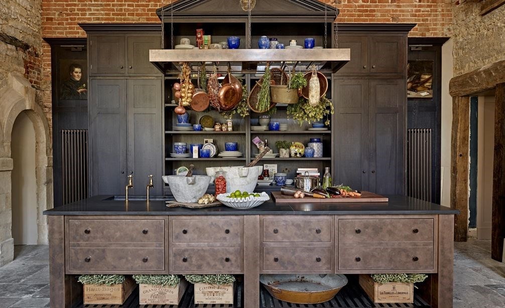 Traditional Cotswold Stately Home by Naomi Peters Sub-Zero, Wolf, and Cove Kitchen Design Contest.
