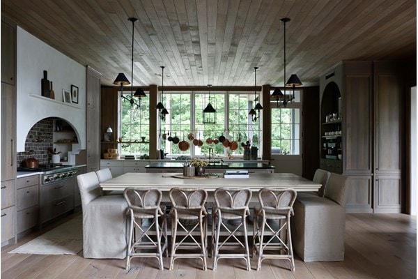 Contemporary Canadian Bay kitchen by Kirstyn Lloyd.