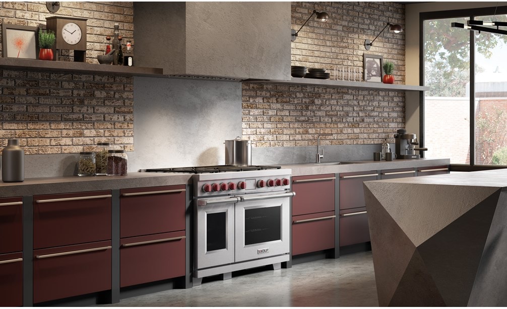 Wolf 48" Dual Fuel Range 6 Burner Infrared Charbroiler (DF48650C/S/P)