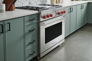 Wolf Dual Fuel Gas Ranges are available with infrared charbroiler and infrared griddle