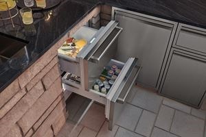 Sub-Zero 24&quot; Refrigerator Drawers (ID-24RO) fit expertly into any outdoor kitchen design while providing noiseless operation.