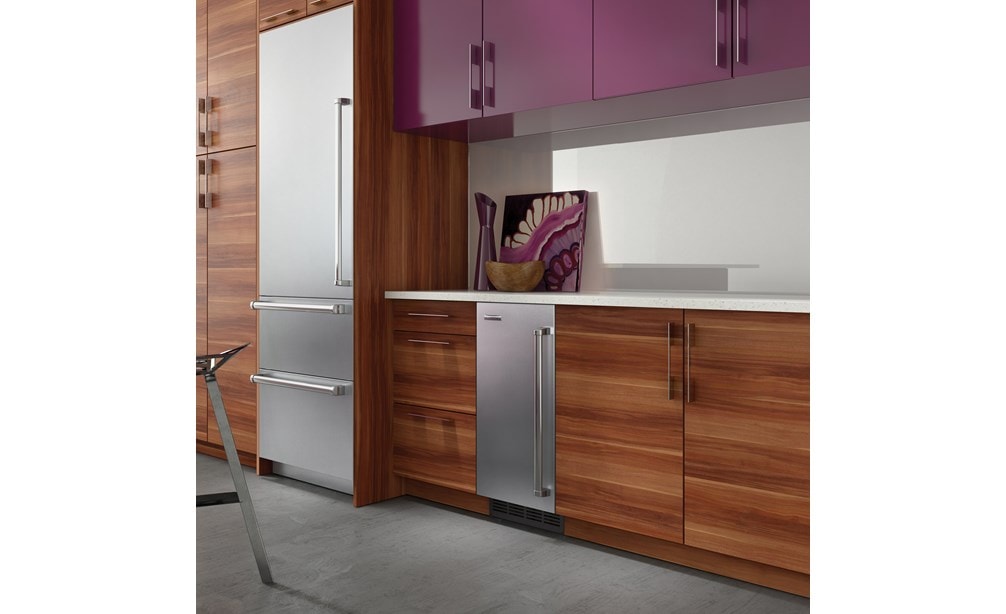 SubZero 15" Ice Maker Panel Ready (UC15I)