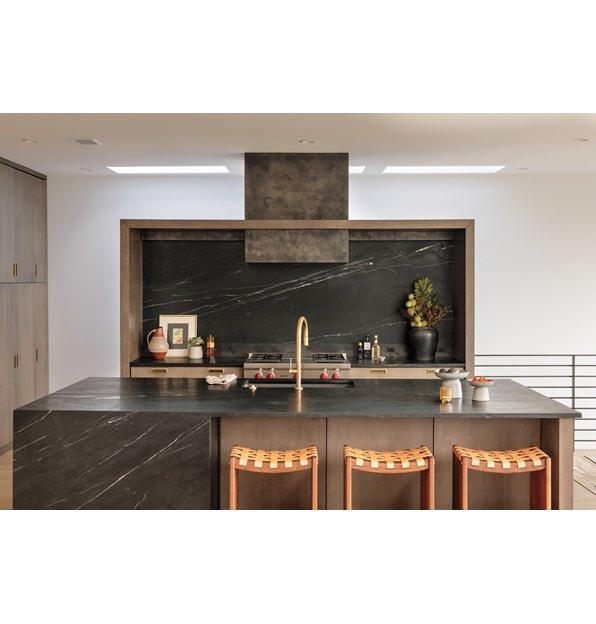 Wolf® E Series Transitional 24