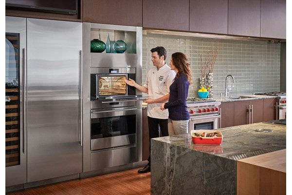 Use and care product demonstration with Chef at Sub-Zero, Wolf and Cove Showroom