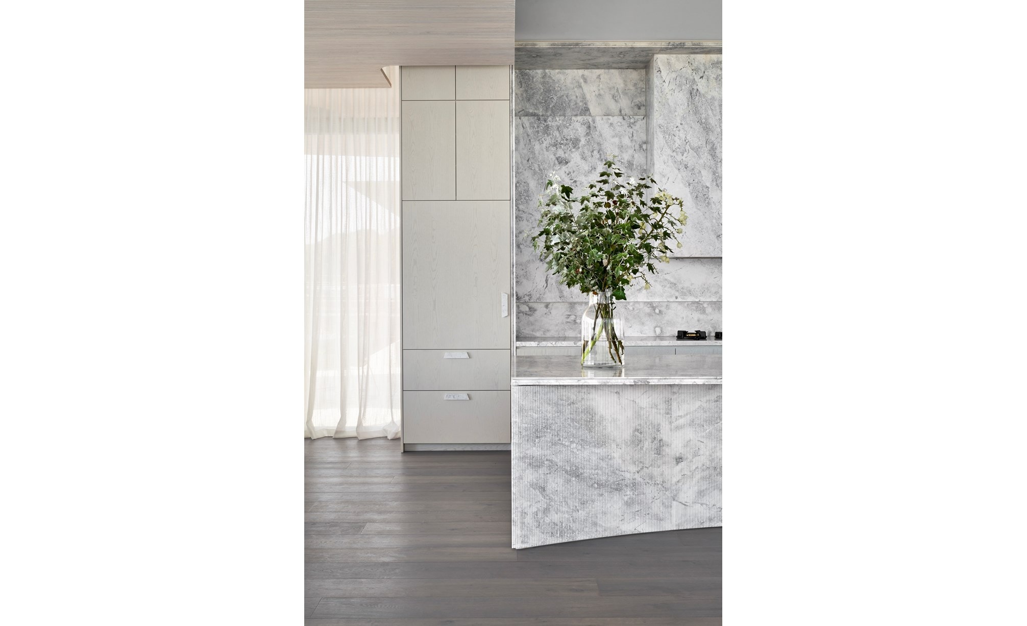 Horizon Flinders by Miriam Fanning