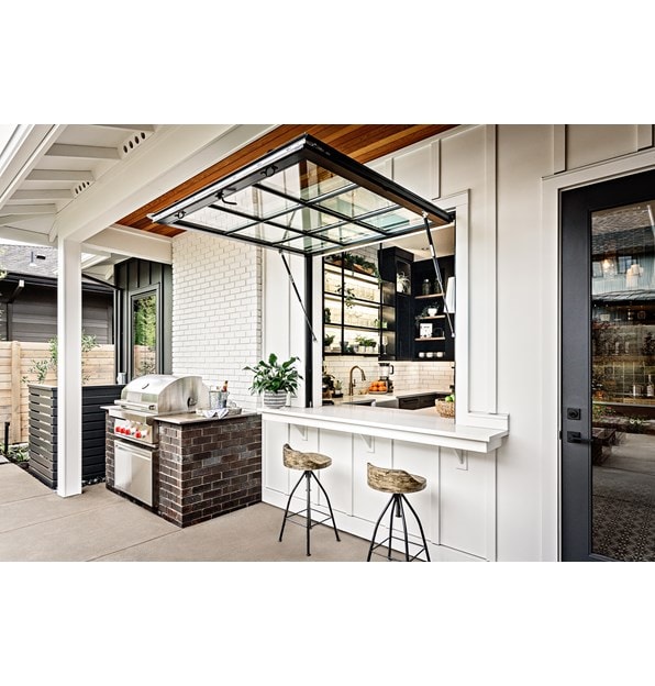 Farm to Table Juice Bar & BBQ Porch by Lynnette Sandgren