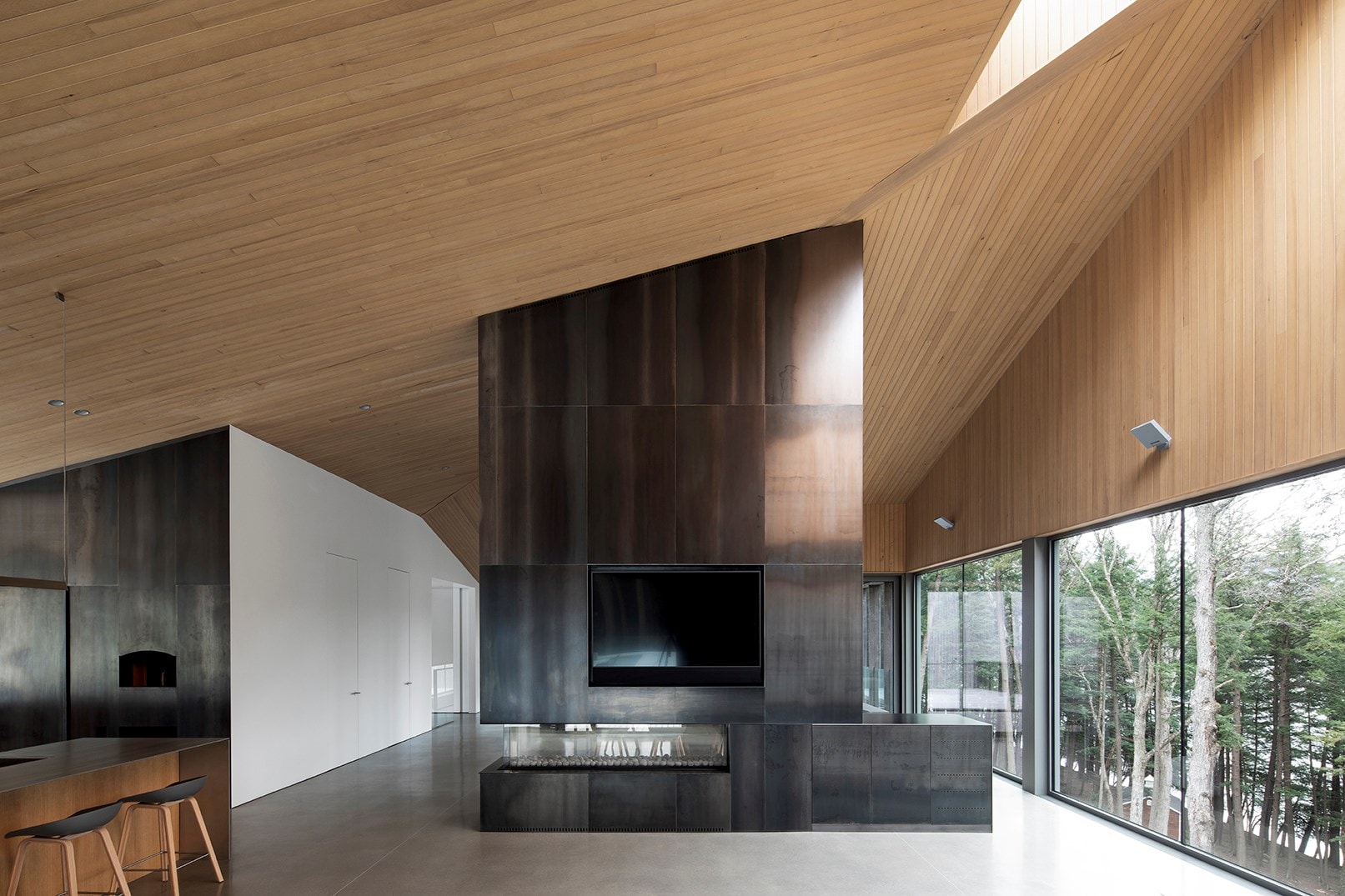 Memphremagog Lake House by Stéphane Rasselet