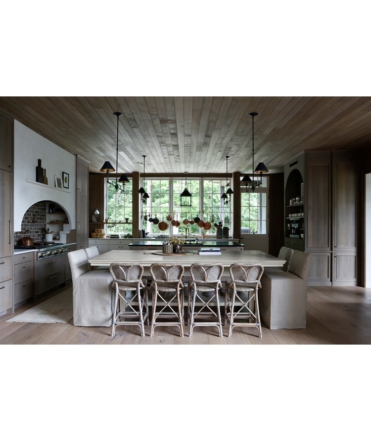 Southern Charm by April  Tomlin and Jonathan Torode