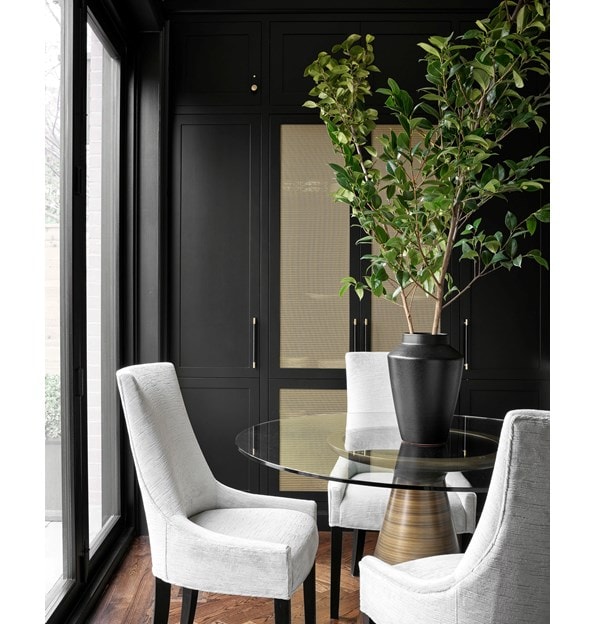 The Roxborough by Jack Creasy and Rhonda Thornton