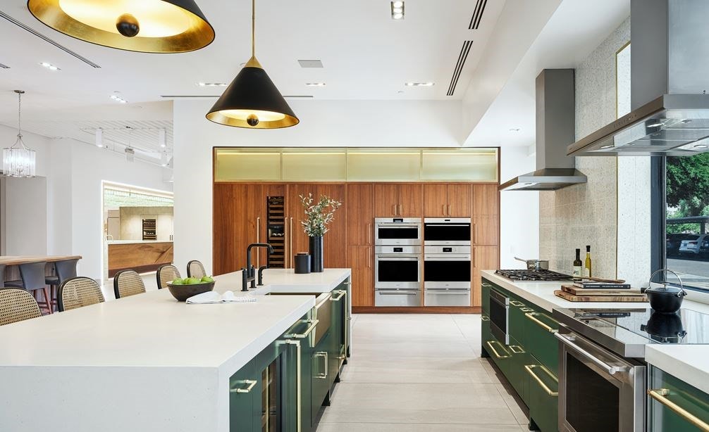 See a wide variety of kitchen settings displayed in a variety of styles at the Sub-Zero, Wolf and Cove Showroom in Scottsdale, Arizona