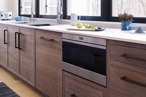 View all Wolf Microwave products in award-winning kitchens of all styles and sizes.