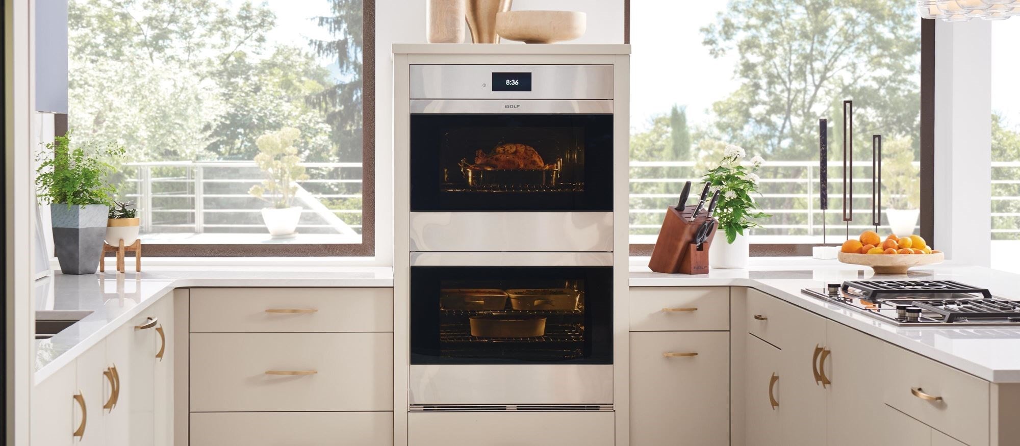 Wolf 30&quot; M Series Contemporary Stainless Steel Double Oven (DO30CM/S)