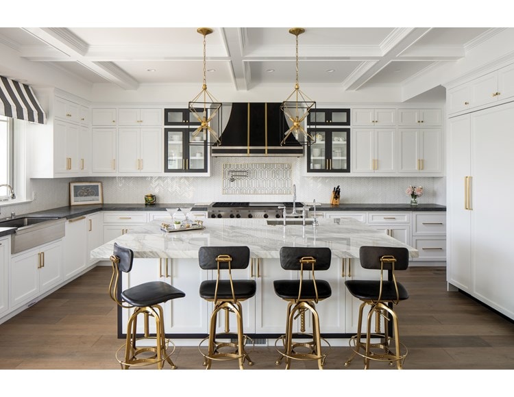  Black white and gold with GR606DG