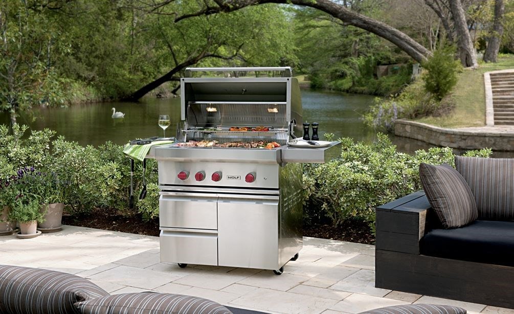 Wolf Appliances 36" Outdoor Gas Grill (OG36)