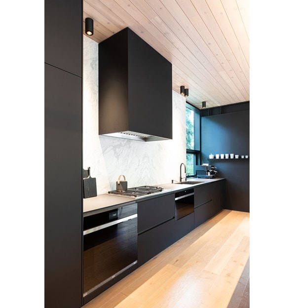 Cedar Grove Residence by Josianne Berube