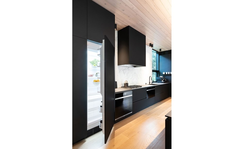 Cedar Grove Residence by Josianne Berube