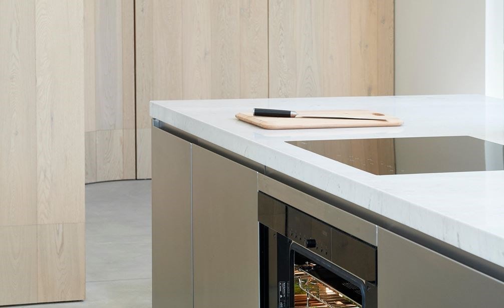 Wolf 30&rdquo; M series contemporary oven in Armadale House by Chris Connell.