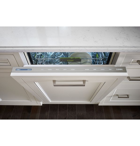 Our specialists will help you get hands-on with Sub-Zero, Wolf, and Cove products so you can master your new kitchen appliances.