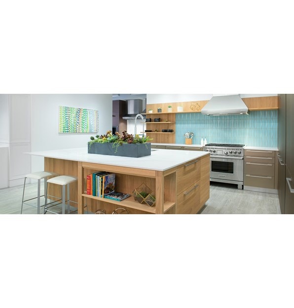 See for yourself which luxury kitchen appliances work best for your lifestyle at the Sub-Zero, Wolf and Cove Showroom in Kansas City, Missouri