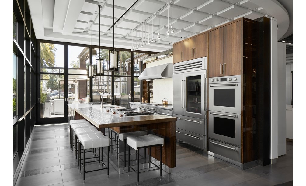 Whether you are remodeling, building a new home or replacing appliances, the Sub-Zero, Wolf, and Cove Showroom in Costa Mesa will inspire