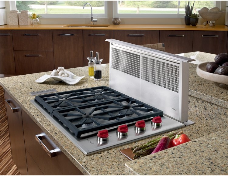 Wolf 30" Professional Gas Cooktop - 4 Burners (CG304P/S)