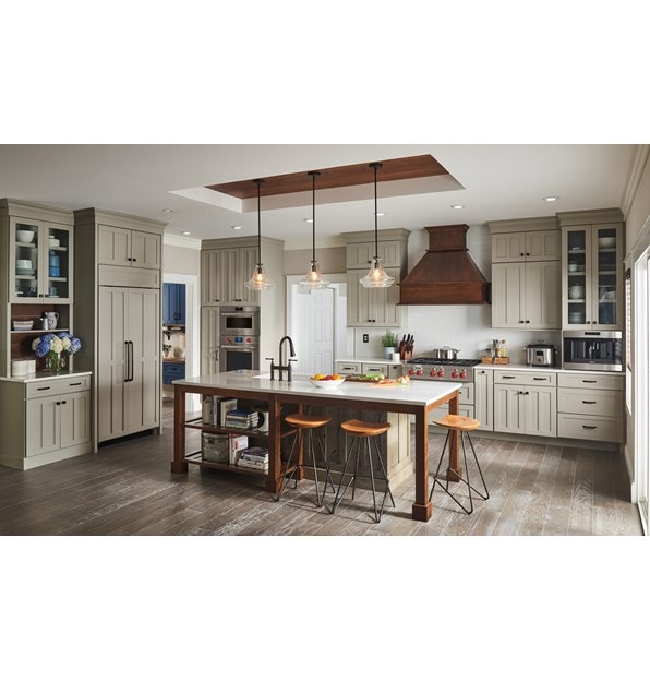 The Wolf 36" Sealed 6 Burner Rangetop (SRT366) is undeniably charming in this rustic style kitchen featuring farm table