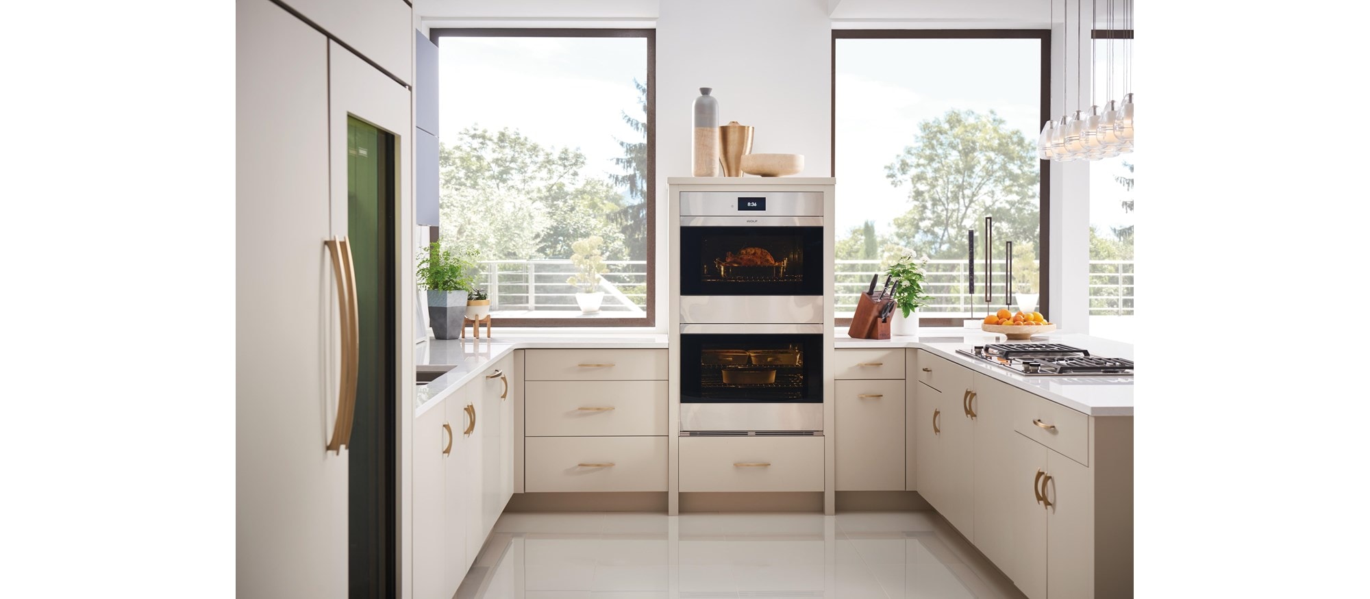 Wolf 30" M Series Contemporary Stainless Steel Double Oven (DO30CM/S)