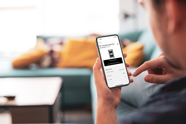 The Sub-Zero, Wolf and Cove Owners App features an intuitive, easy to navigate screen allowing you to get the most from your Sub-Zero, Wolf, and Cove smart kitchen appliances.
