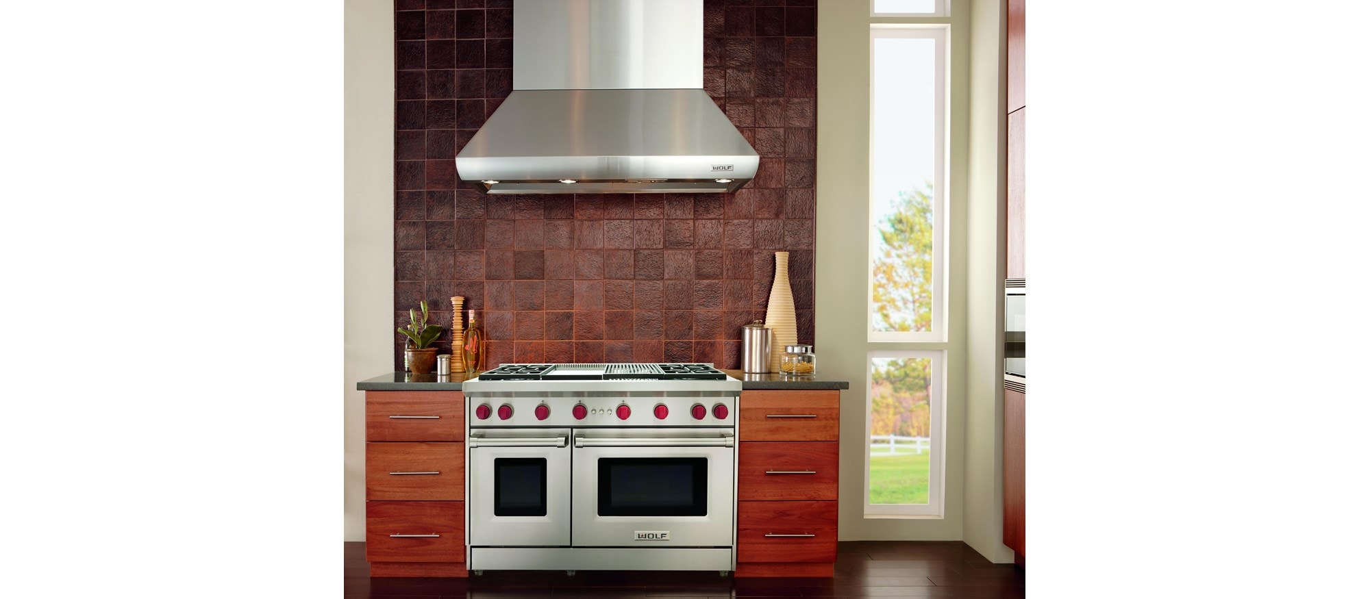 Wolf 54" Pro Wall Chimney Hood (PWC542418)