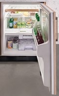 Sub-Zero Refrigerators 24" Undercounter Refrigerator/Freezer - Ice Maker - Panel Ready (UC-24CI)