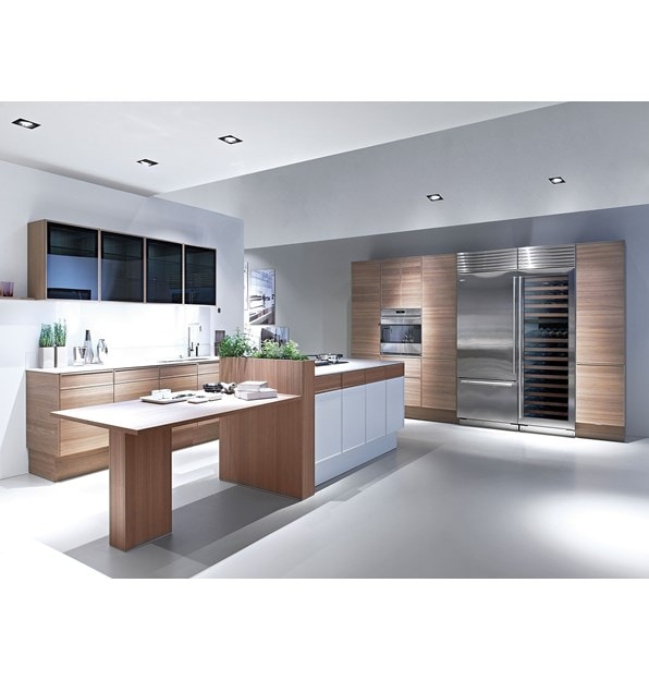 Sub-Zero 36" Classic Over Under Refrigerator Freezer (BI-36U/S) with Wolf 30" E Series Transitional Classic Single Oven (SO30TE/S/TH)