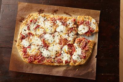 Quick and Easy Homemade Pizza