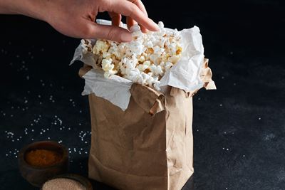 Do-It-Yourself Microwave Popcorn