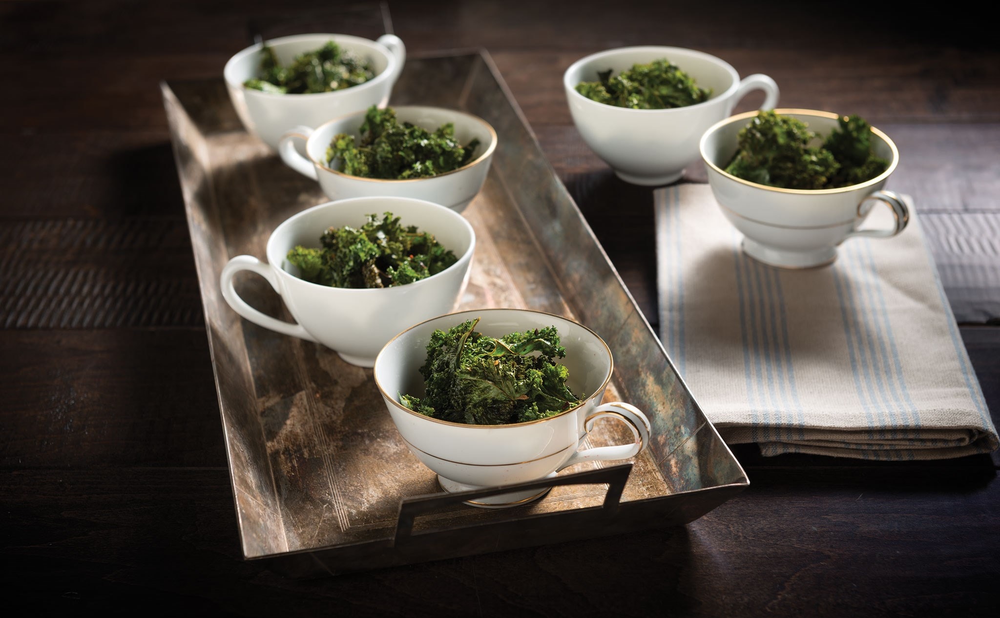 FOOD_KALE_CHIPS_SLG_120115