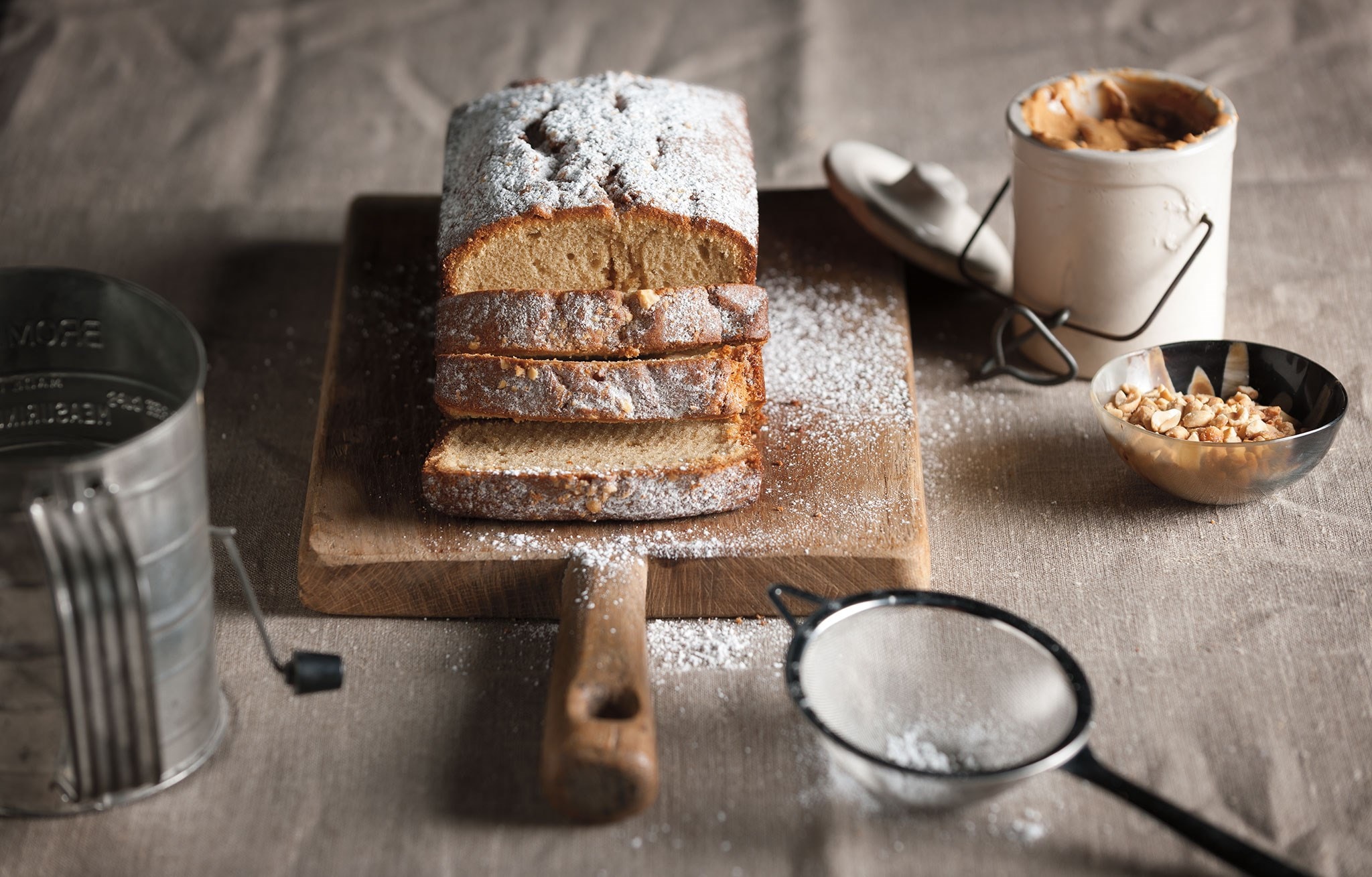 FOOD_PEANUT_BUTTER_POUNDCAKE_1_SLG_90315