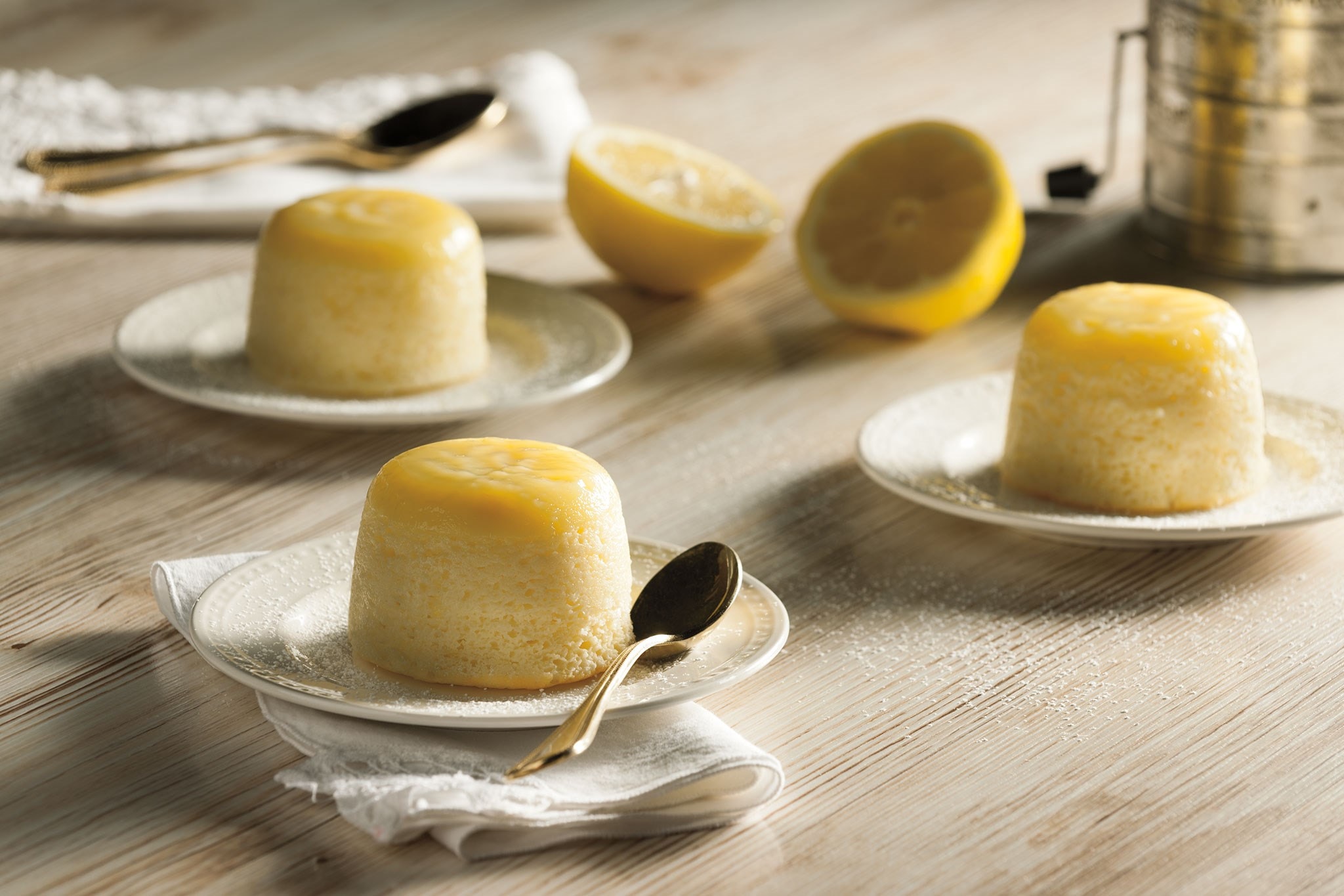 FOOD_LEMON_PUDDING_CAKE_SLG_100715