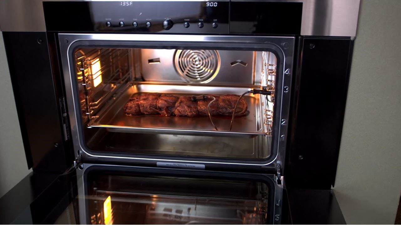 Wolf Oven Bake vs. Roast Setting 