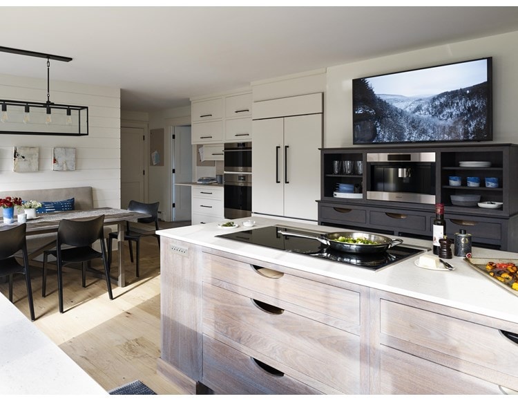 Wolf 36" Transitional Induction Cooktop (CI365T/S)