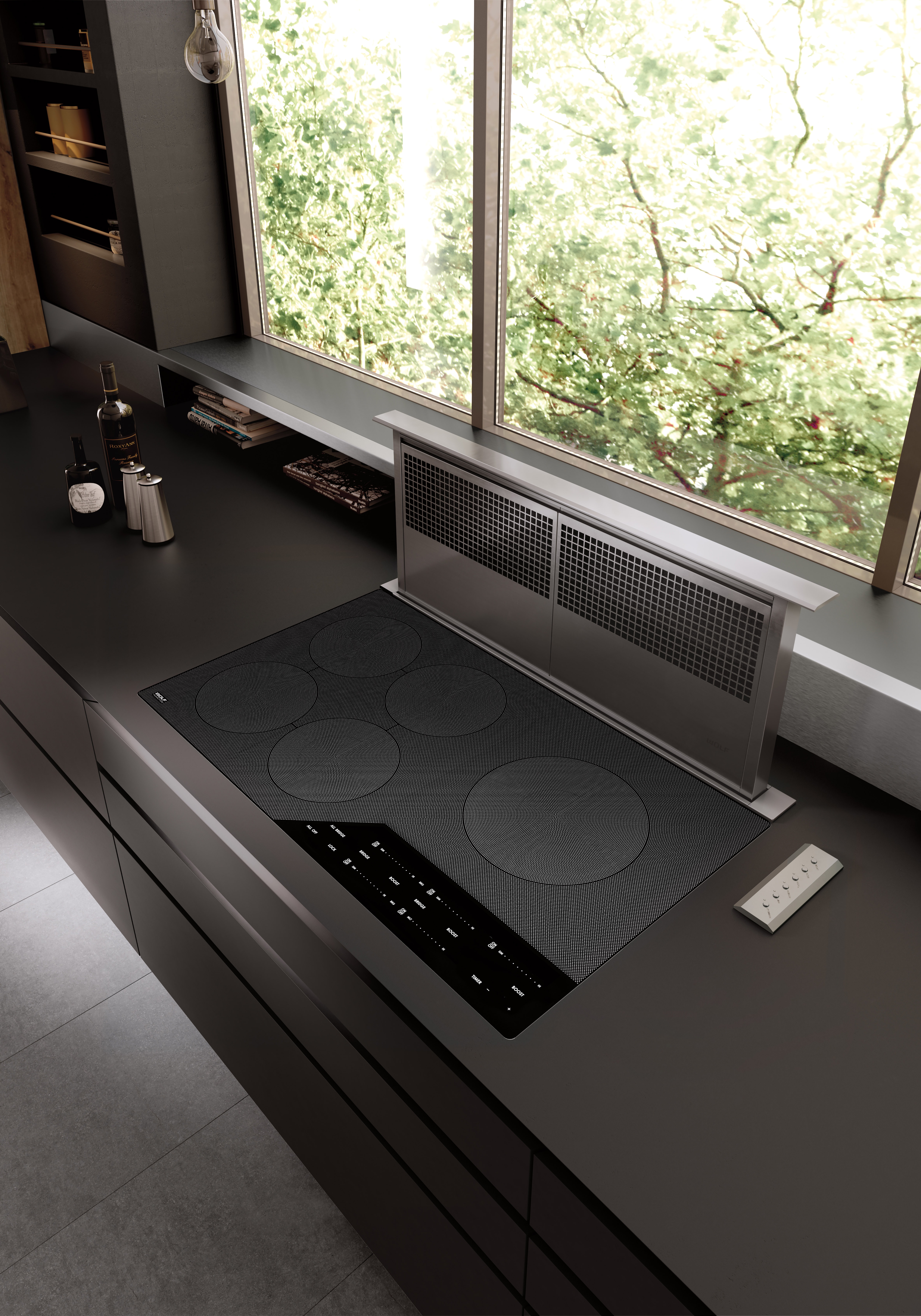 Wolf 36" Contemporary Induction Cooktop (CI365C/B)