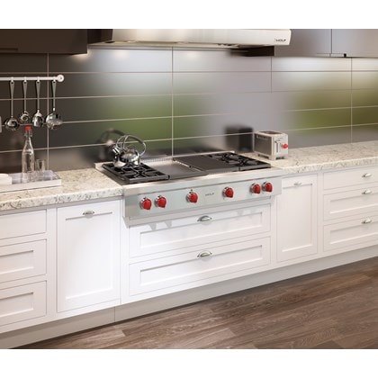 Wolf 48" Sealed Burner Rangetop - 4 Burners Infrared Charbroiler and Infrared Griddle (SRT484CG)