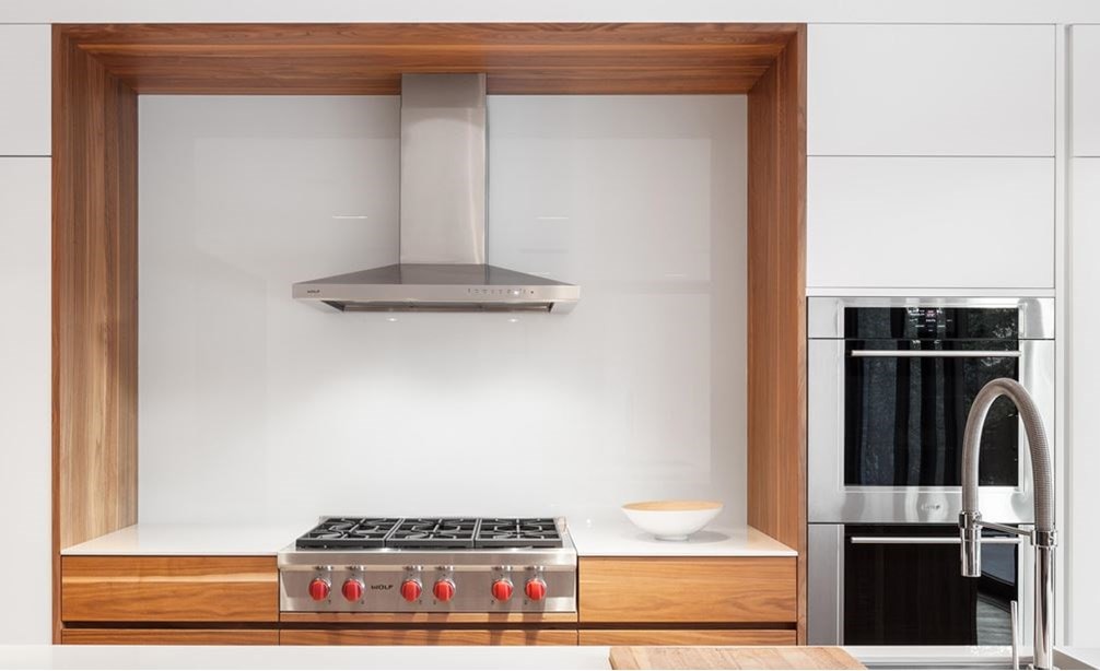 The Wolf 36&quot; Cooktop Wall Hood - Stainless (VW36S) shown with Wolf 36&quot; Sealed Burner Rangetop - 6 Burners (SRT366)