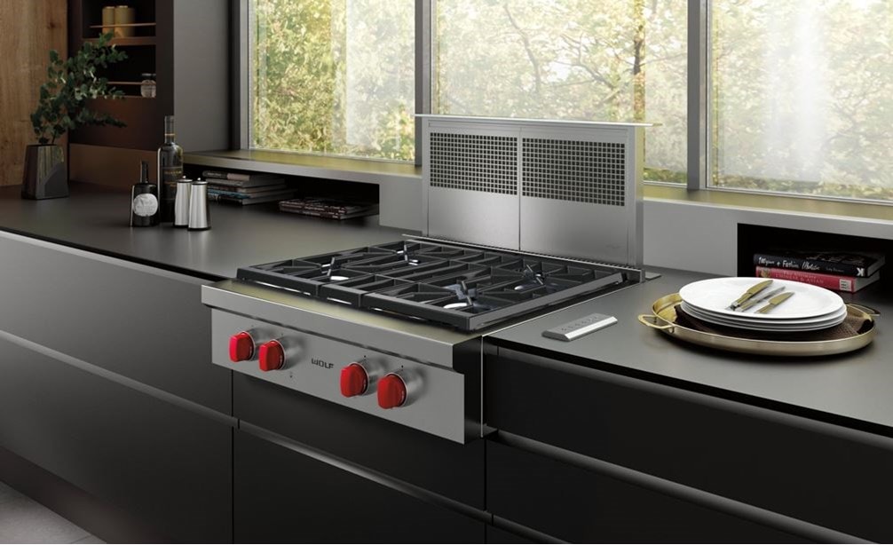 The Wolf 30&quot; Downdraft Ventilation (DD30) featured with Wolf 30&quot; Sealed Burner Rangetop - 4 Burners (SRT304) with signature red knobs